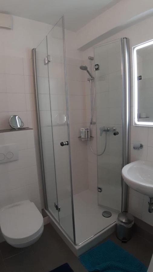 Modern City Apartment With Balcony And Nice Parc View Brema Esterno foto