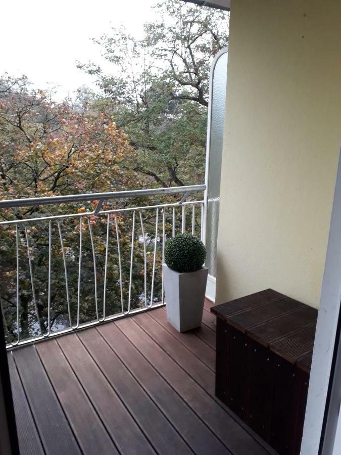 Modern City Apartment With Balcony And Nice Parc View Brema Esterno foto